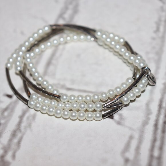 🤍🌙✨ CHRYSALIS SILVER & PEARL WRAP BRACELET · 29" - Picture 1 of 5